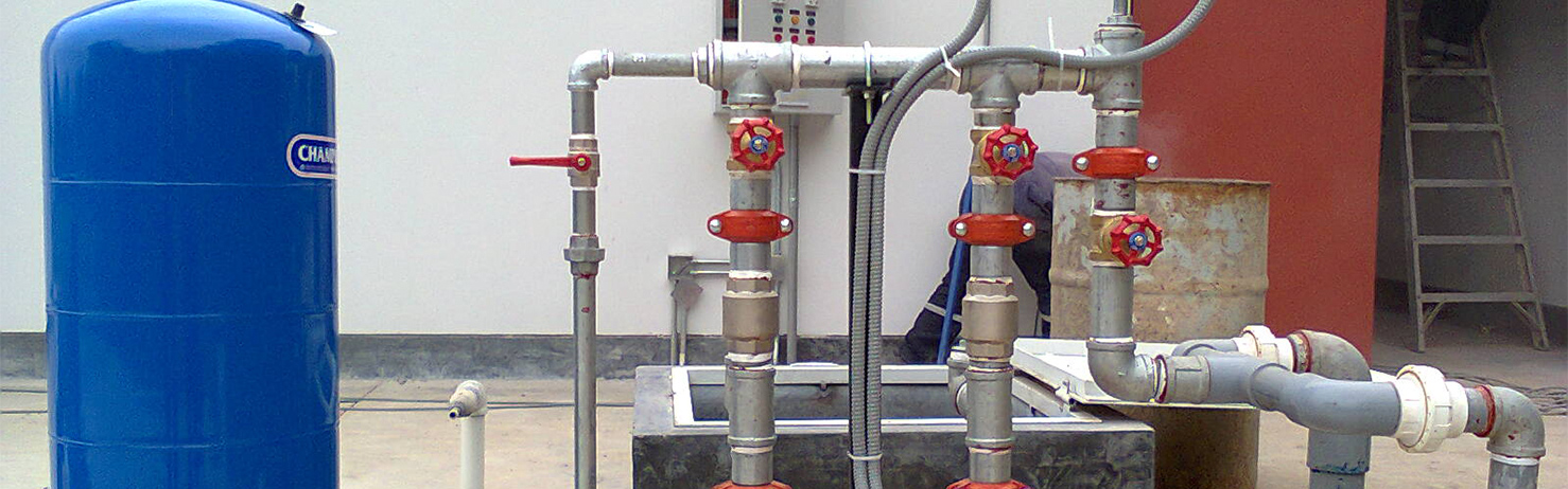 Presurización y cálculo de la capacidad de tanques hidroneumáticos con presostatos.